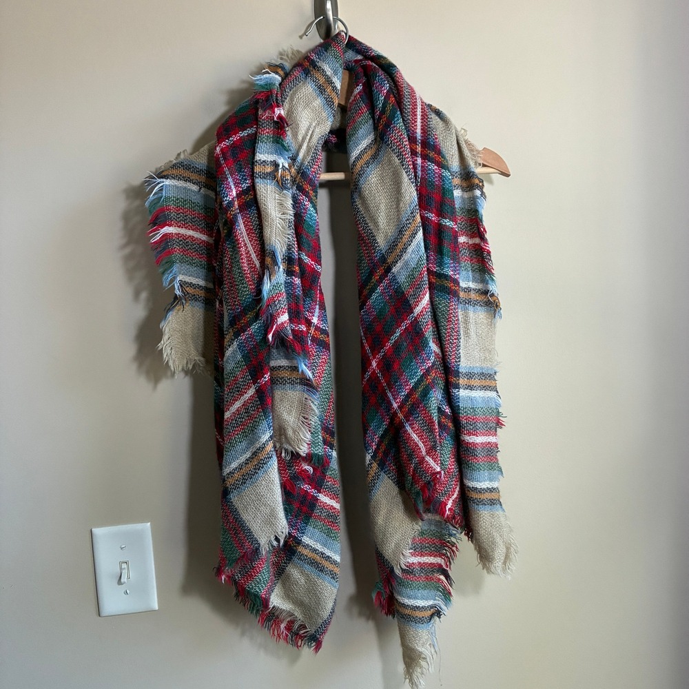 Unbranded Plaid Blanket Scarf OS Multicolor Women Frayed Edge Square Wrap